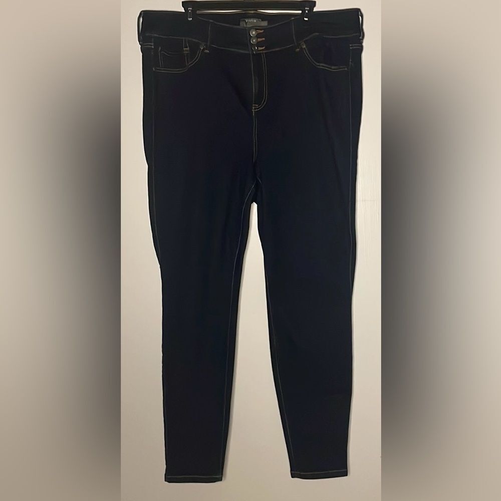 Torrid- Jegging Super Soft High-Rise Skinny Denim Dark Wash- Size 22 Tall